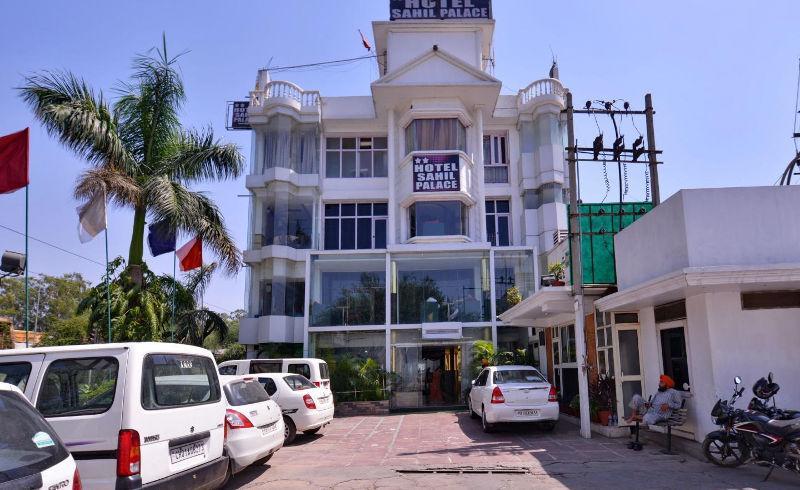 Hotel Sahil Palace Rupnagar  Exterior foto
